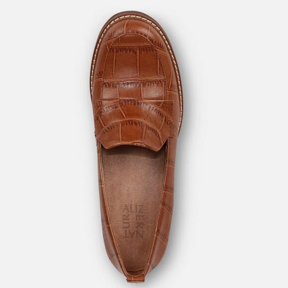 Naturalizer Darry2 Lug Sole Loafer  7.5 W WIDE Fits LIKE 8 New In Box - Picture 5 of 7